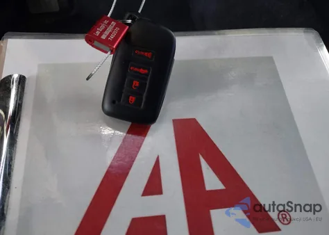 2013 Lexus Es 350 from USA, damaged, VIN JTHBK1GG5D2060537